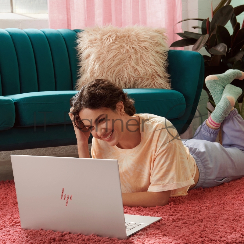 Ноутбук HP Envy 17-cg1075 17.3(1920x1080)/Touch/Intel Core i7 1165G7(2.8Ghz)/16384Mb/1000+25 MX450(2048Mb)/Cam/BT/WiFi/55WH 1y/Natural silver/Win11Home + EN kbd, 3pin Английская клавиатура