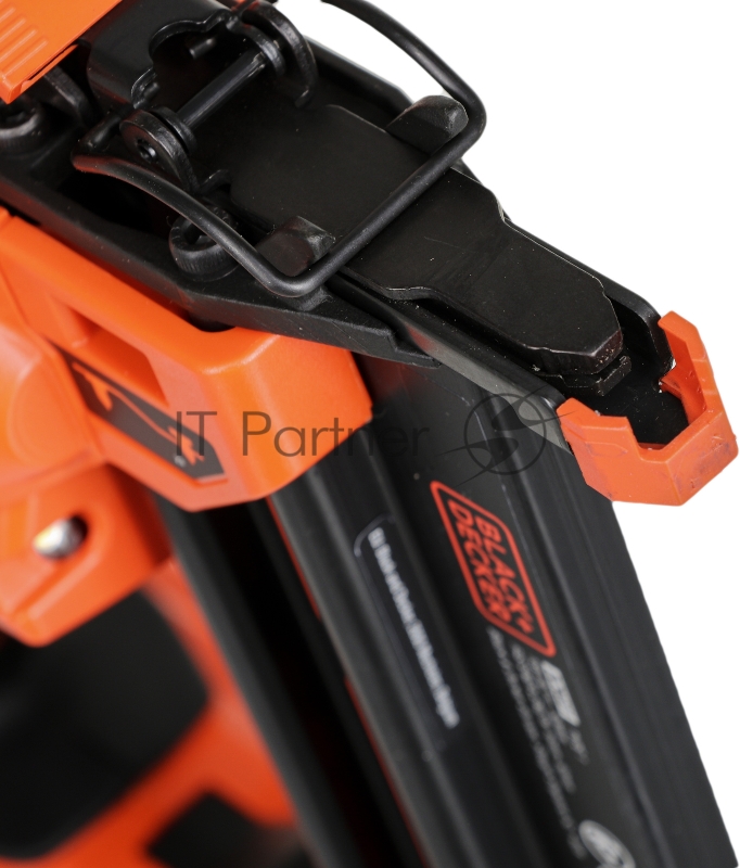 Степлер аккумуляторный Black+Decker BCNG01D1-QW гвозди тип 300 / 500