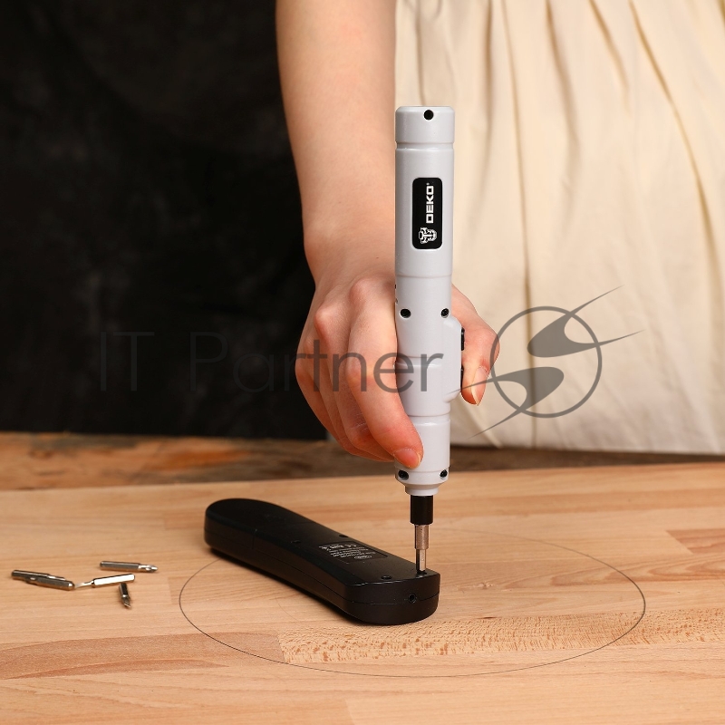 Отвертка аккум. Deko DKS4-Li аккум. патрон:шестигранник 6.35 мм (1/4) (065-0662)