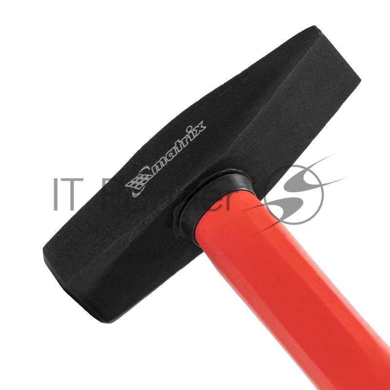 Молоток слесарный, 600 г, фибергласовая обрезиненная рукоятка// Matrix