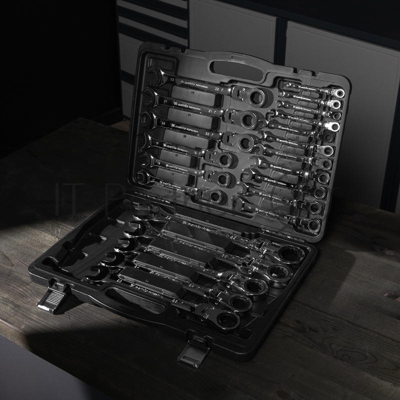 Набор ключей комбинированных, трещоточных шарнирных 22шт.// Matrix