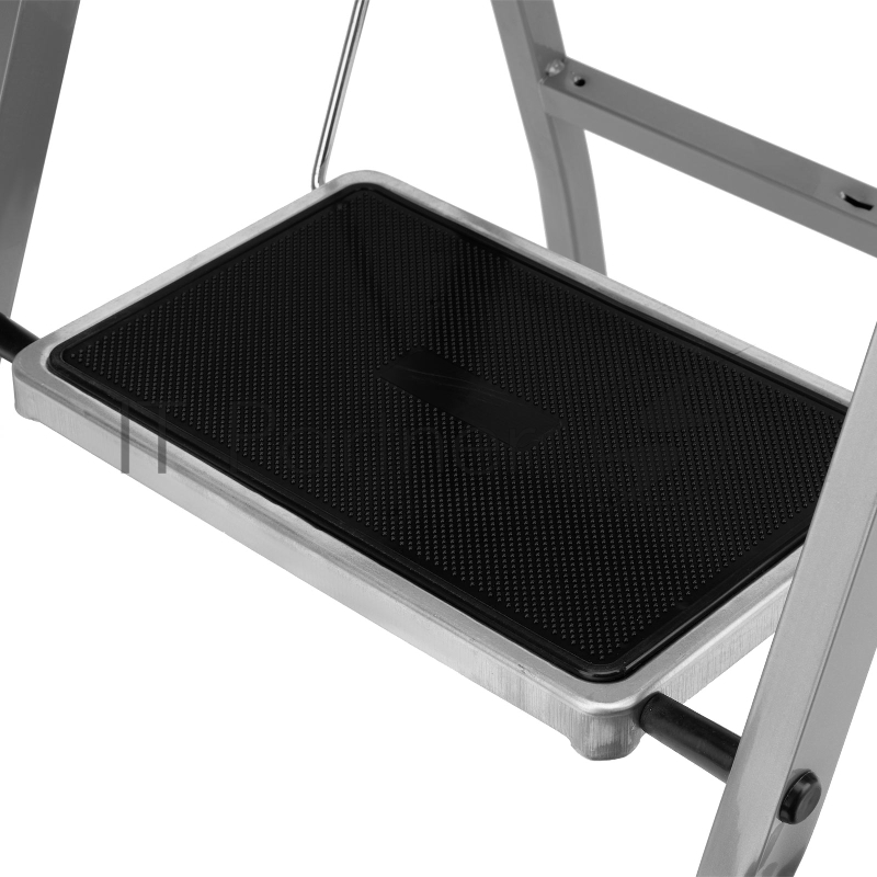 Стремянка стальная, 2 ступени с полимерным покрытием, Россия// Сибртех