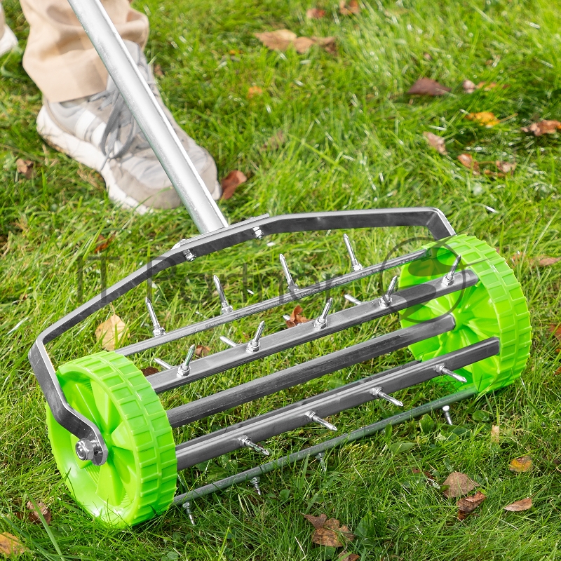 Аэратор газонный, 440х1400 мм, стальной черенок// Palisad