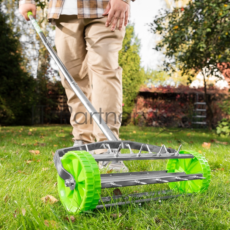 Аэратор газонный, 440х1400 мм, стальной черенок// Palisad