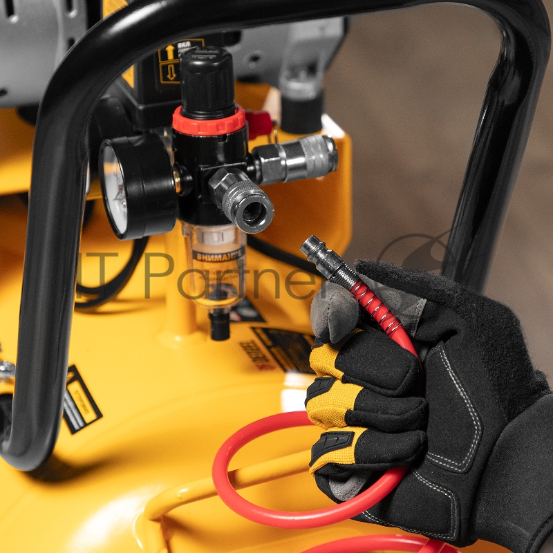 Компрессор безмаслянный малошумный DLS 1800/100,1800 Вт, 3х600, 100 л, 345 л/мин// Denzel