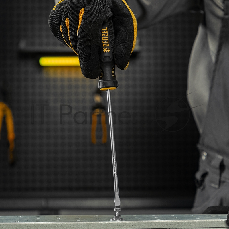 Отвертка SL5x150 мм, CrV, трехкомпонентная рукоятка// Denzel