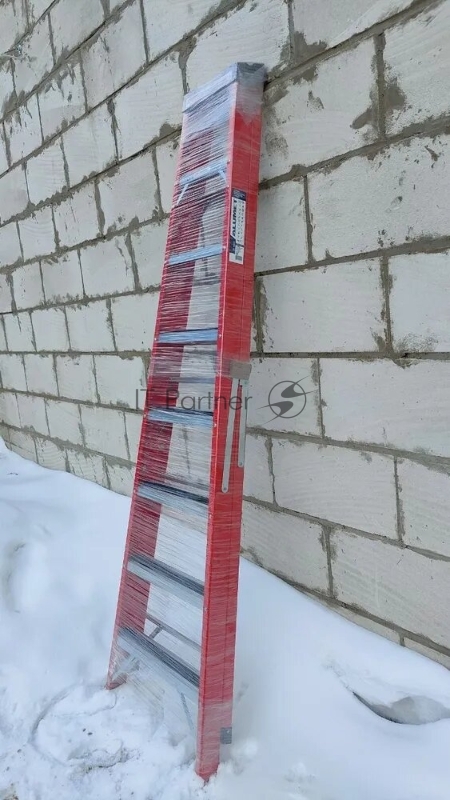 Стремянка Alumet односторонняя стеклопластик/алюминий 7ступ. полупроф. (SF1007)