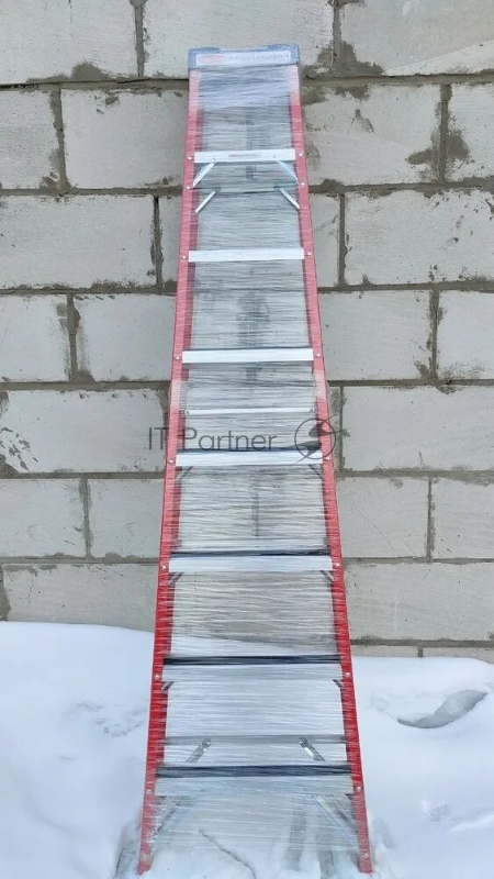 Стремянка Alumet односторонняя стеклопластик/алюминий 7ступ. полупроф. (SF1007)