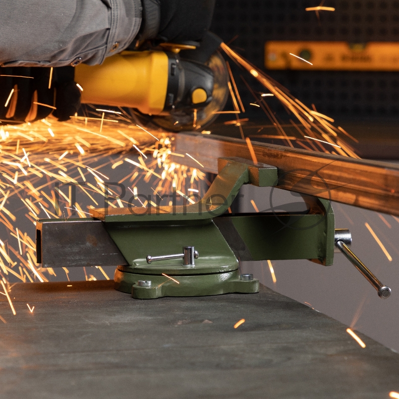 Тиски слесарные, 150 мм, стальные, поворотные// Сибртех