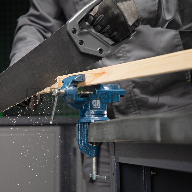 Тиски слесарные, настольные, поворотные, ширина рабочих губок 50 мм, наковальня// Сибртех