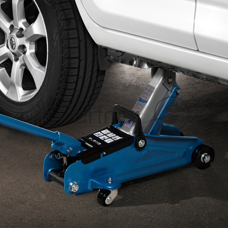 Домкрат гидравлический подкатной, 2 т, h подъема 140–340 мм// Stels