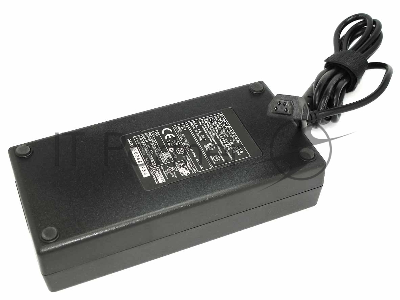 Блок питания (сетевой адаптер) для ноутбуков Toshiba 19V 9.5A 180W 4pin трапеция