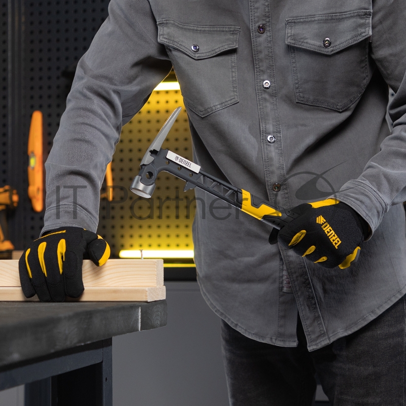 Молоток строительный, 450 г, цельнокованый,боек с магнитом, двухкомп. обрезин. рук-ка // Denzel