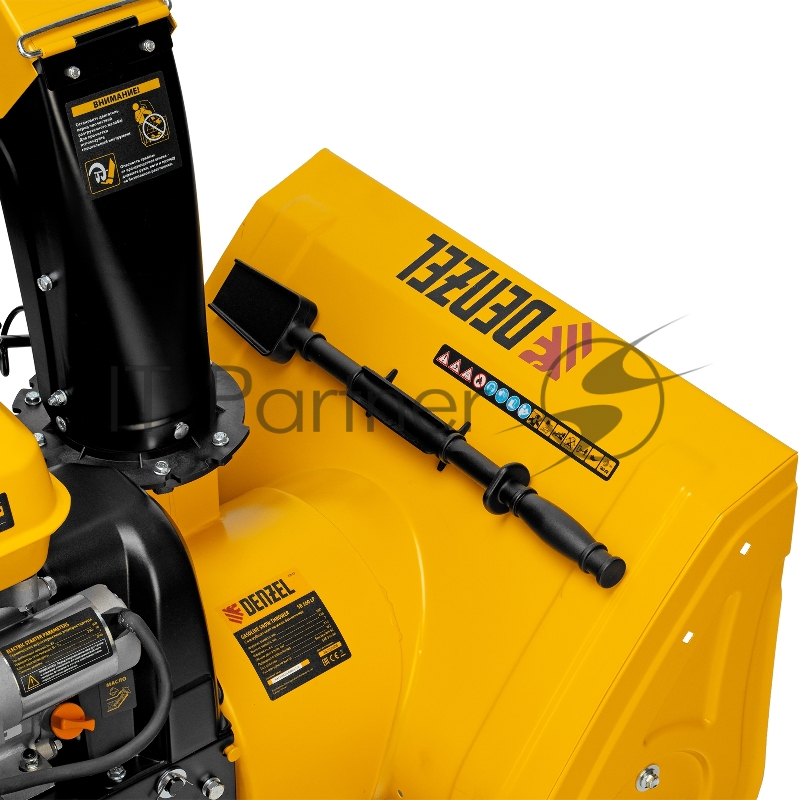 Бензиновая снегоуборочная машина SB 560 LP, 212cc, эл.старт, фара// Denzel