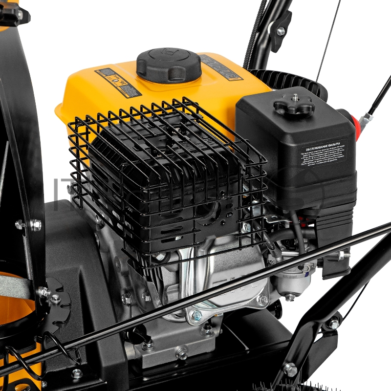 Бензиновая снегоуборочная машина SBM 610, 212cc, ручной старт, фара// Denzel