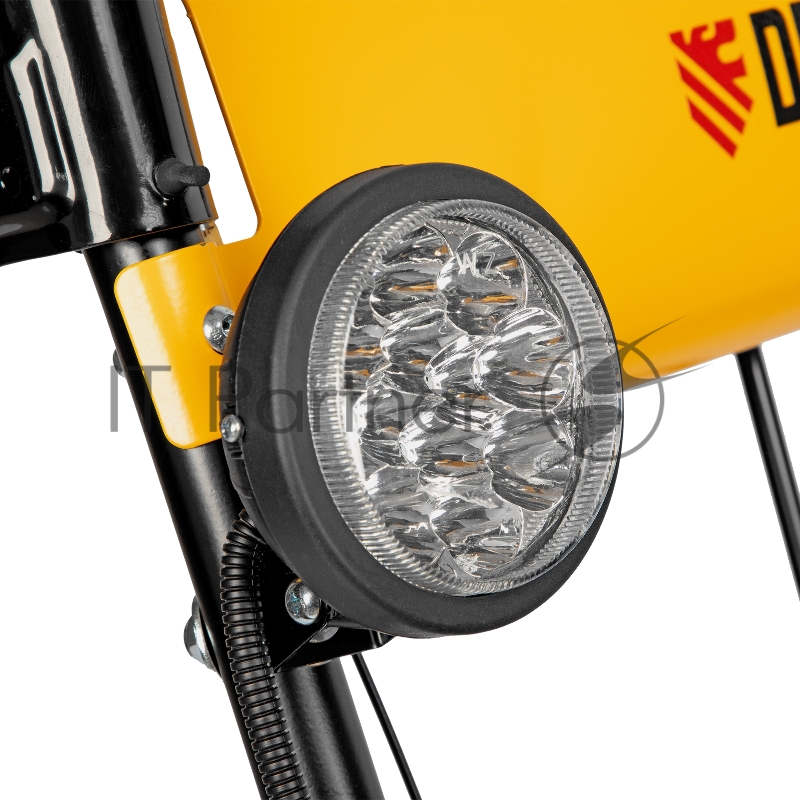 Бензиновая снегоуборочная машина SBM 610, 212cc, ручной старт, фара// Denzel