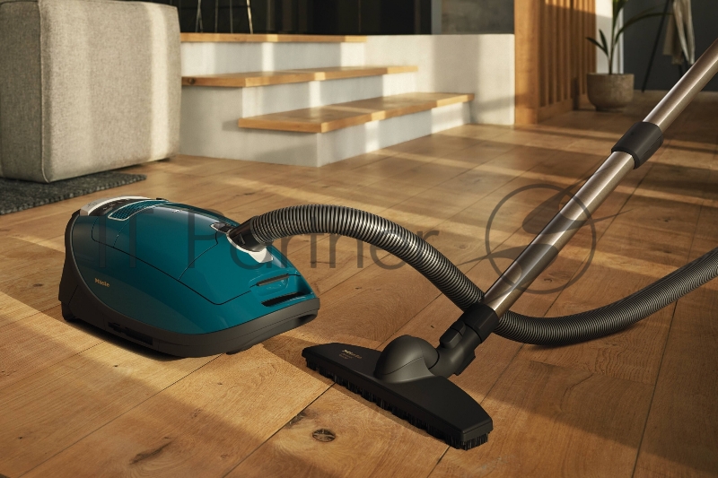 Пылесос Miele Complete C3 Parquet Flex Power Line SGSF5 green 890Вт зеленый