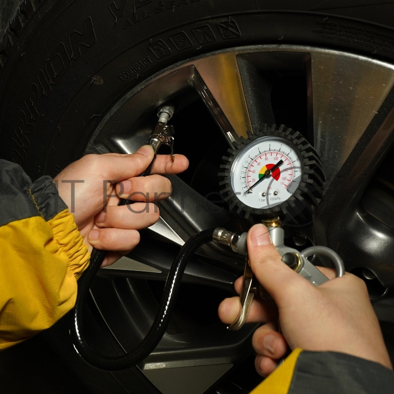 Пистолет для накачки шин Deko DKTG01 100л/мин серый/серебристый