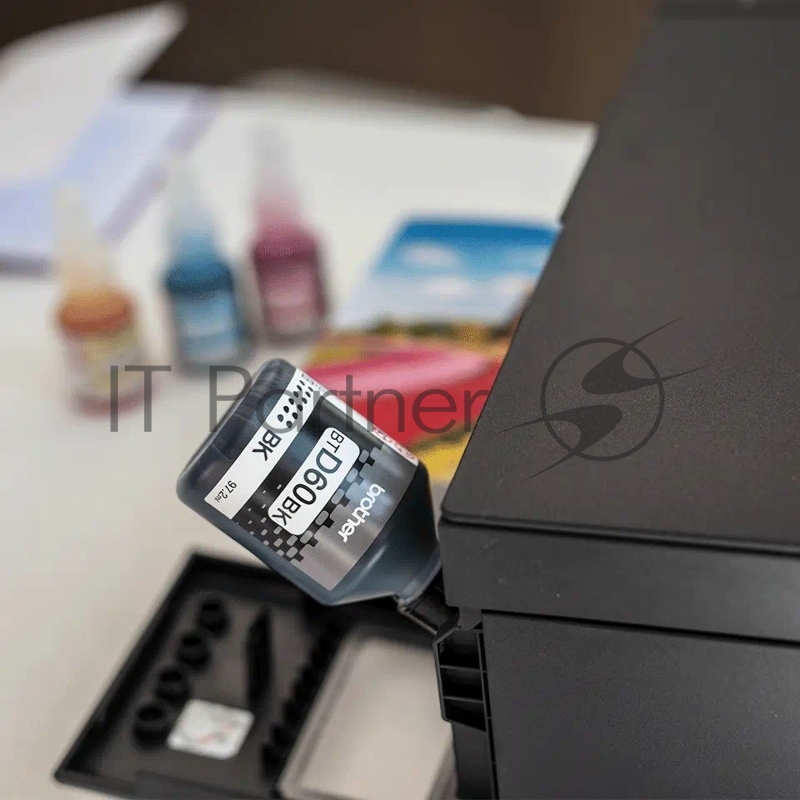 МФУ цветное струйное Brother 3-в-1 DCP-T220 Inkbenefit Plus