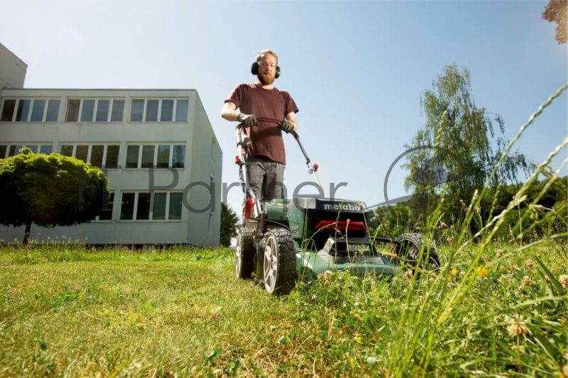 Газонокосилка роторная Metabo RM 36-18 LTX BL 46 (T0524)