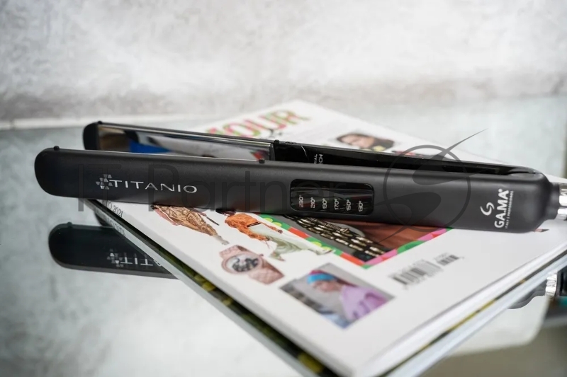 Выпрямитель для волос GA.MA CP14 LED 4D TITANIO - SY (GI2511)