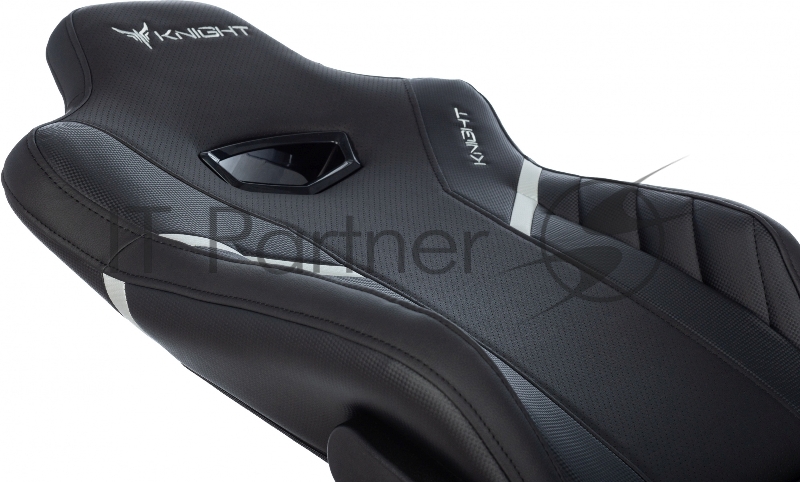 Кресло игровое Knight Thunder 5X черный эко.кожа крестов. металл