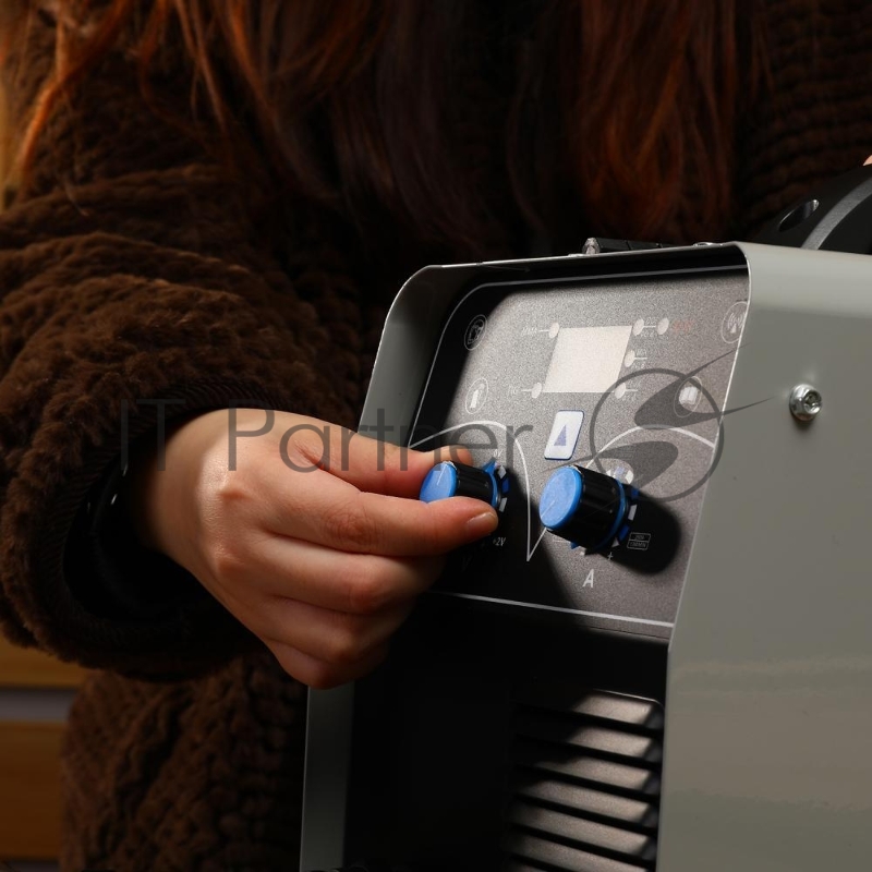 Сварочный полуавтомат Deko DKWM250A MIG-MAG/ММА 7кВт