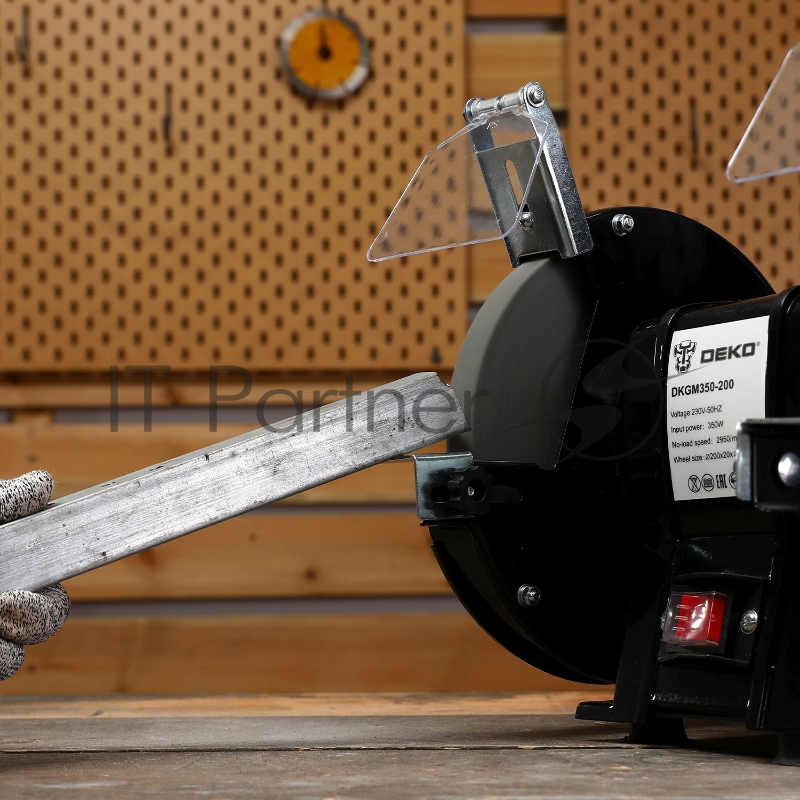 Станок заточной Deko DKGM400-200 400W (063-4324)