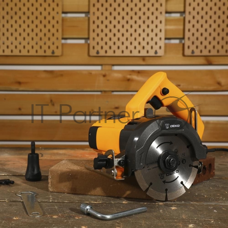 Циркулярная пила (дисковая) Deko DKCS1400 1400Вт (ручная)