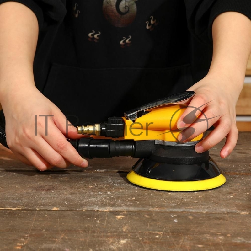 Шлифмашина орбитальная Deko DKOS125 160л/мин d=125мм желтый/черный