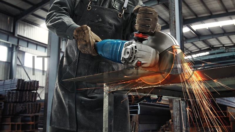 Углошлифовальная машина Bosch GWS 24-180 2400Вт 8500об/мин рез.шпин.:M14 d=180мм