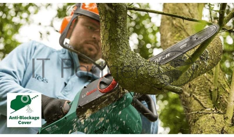 Электрическая цепная пила Bosch UniversalChain 40 1800Вт дл.шины:16 (40cm) (06008B8402)