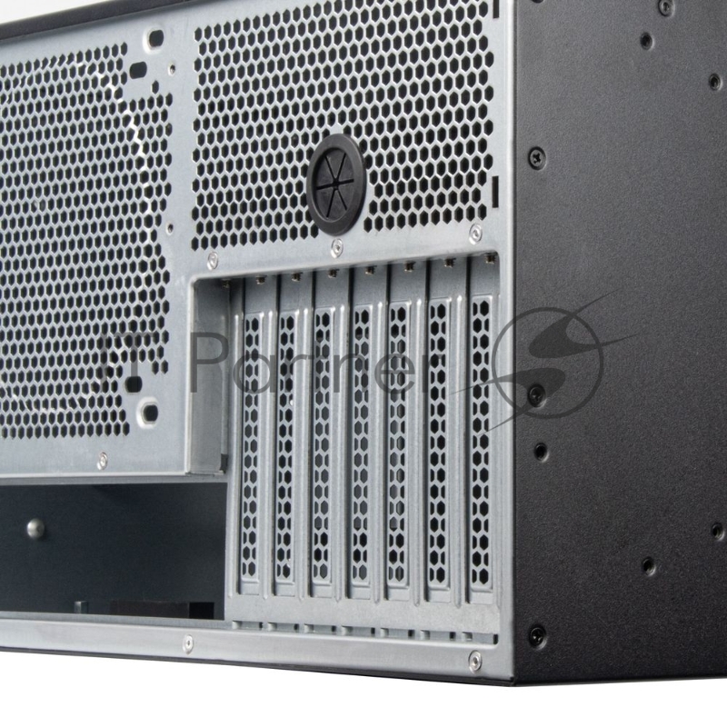 Корпус Silverstone SST-RM51