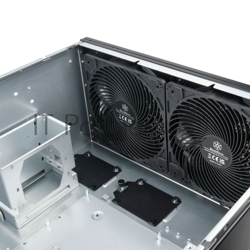 Корпус Silverstone SST-RM51