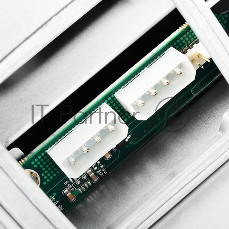 Корпус Silverstone SST-RM21-304