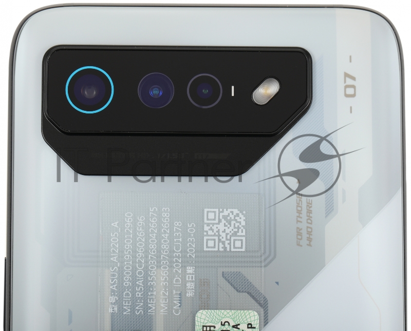 Смартфон Asus AI2205 ROG Phone 7 5G 256Gb 8Gb белый моноблок 3G 4G 2Sim 6.78 1080x2448 Android 13 50Mpix 802.11 a/b/g/n/ac/ax/be NFC GPS GSM900/1800 GSM1900 TouchSc Protect
