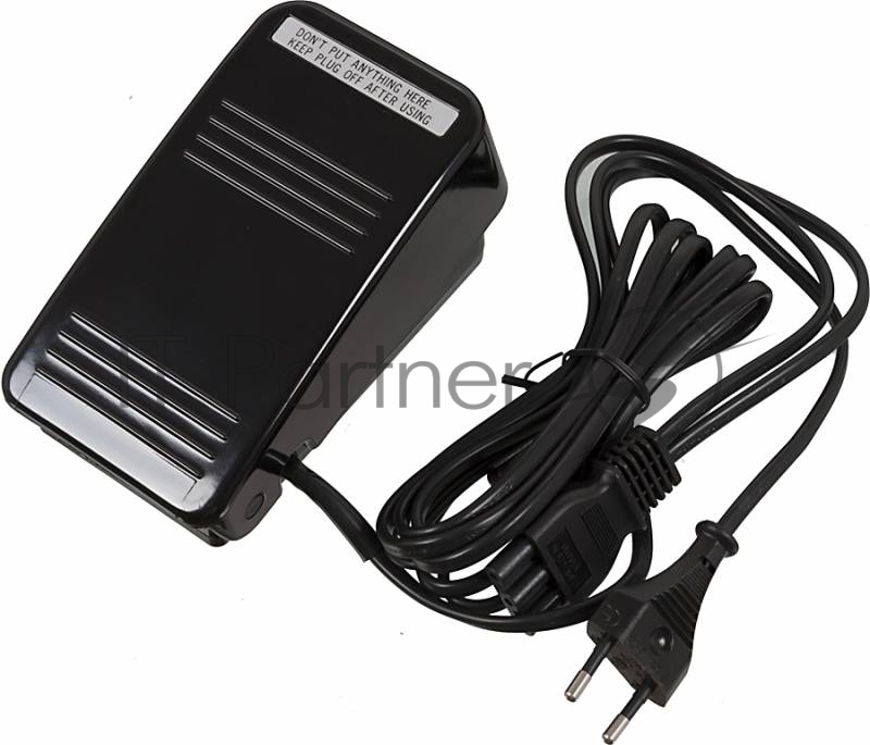 Швейная машина Janome Juno 1512 белый