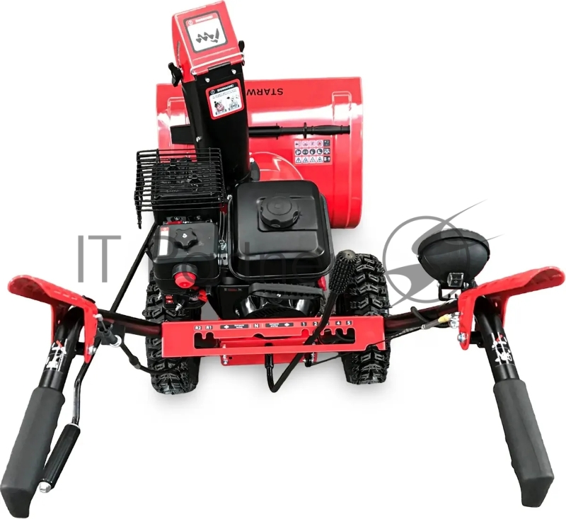 Снегоуборщик бензин. Starwind GST-4356L 7л.с.