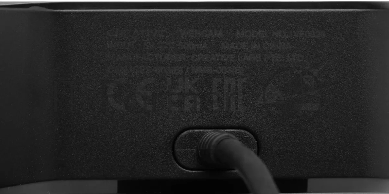 Камера Web Creative Live! Cam SYNC 4K черный 8Mpix (3840x2160) USB2.0 с микрофоном (73VF092000000)