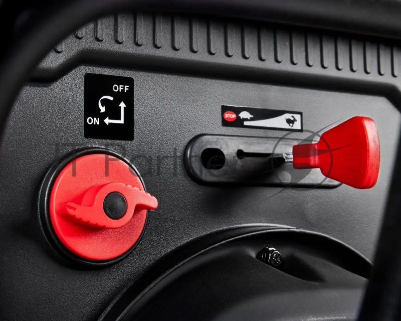 Снегоуборщик бензин. Elitech ST 1271CLE 12л.с.