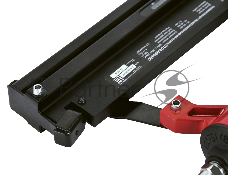 Пистолет гвоздескобозабивной Elitech 0704.030100 красный/черный