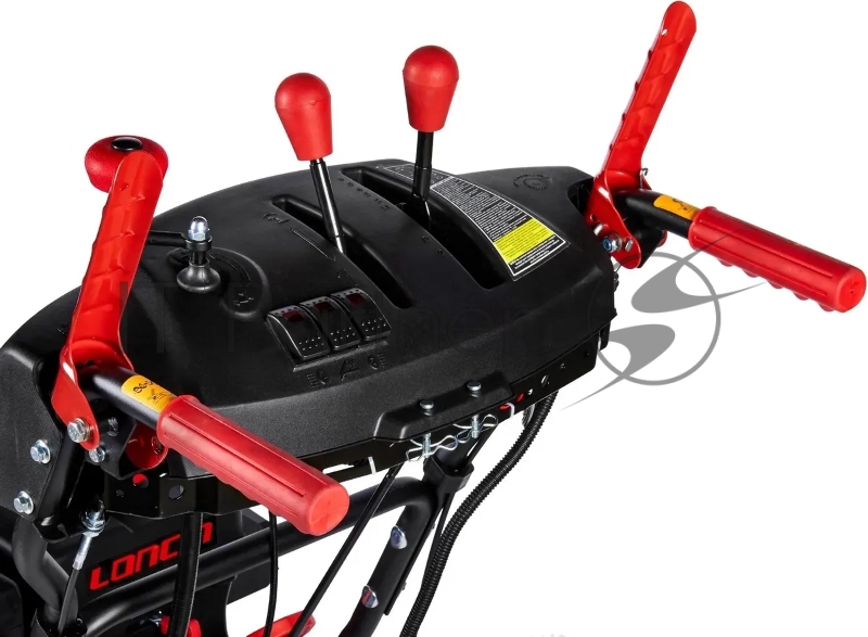 Снегоуборщик бензин. Elitech ST 0762LE 7л.с.