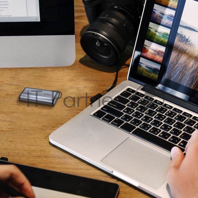 SSD жесткий диск ADATA USB3.2 2TB EXT. AELI-SE880-2TCGY