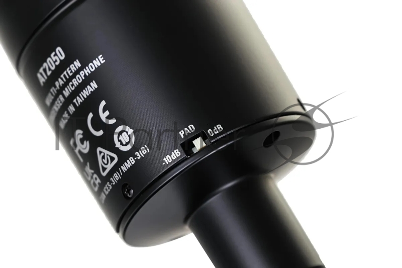 Микрофон проводной Audio-Technica AT2050 черный