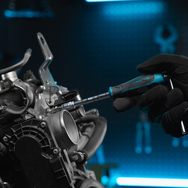 Набор инструментов, 1/4, 1/2, CrV, 120 зубьев, 82 предмета// Gross