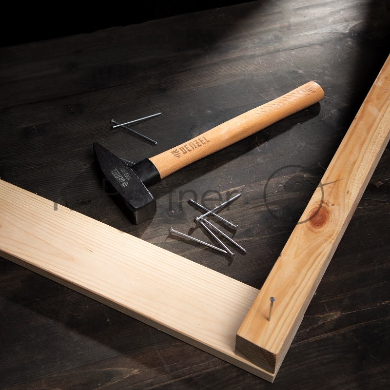 Молоток слесарный, 1000 г, кованый квадратный боек, буковая рукоятка// Denzel