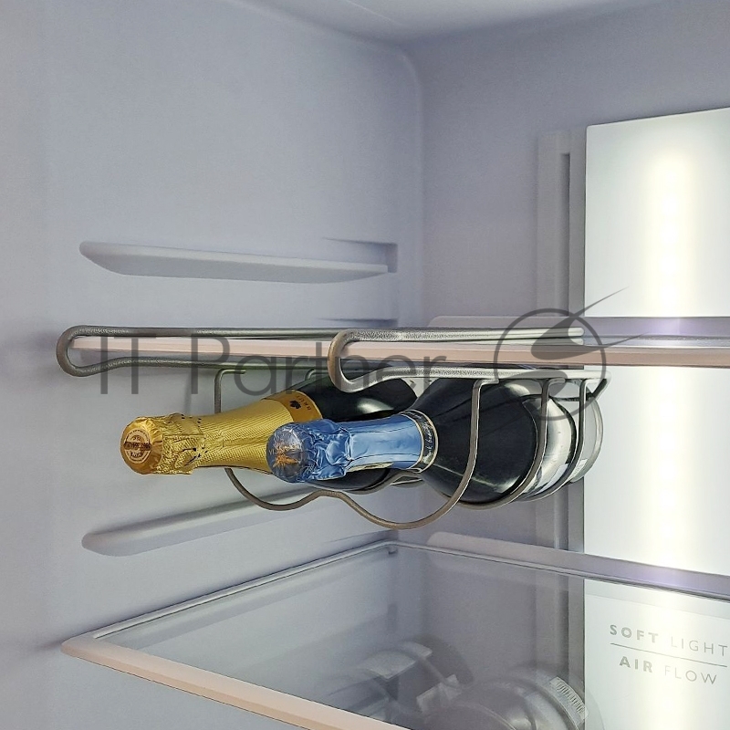 Холодильник БИРЮСА М940NF (R) серебристый