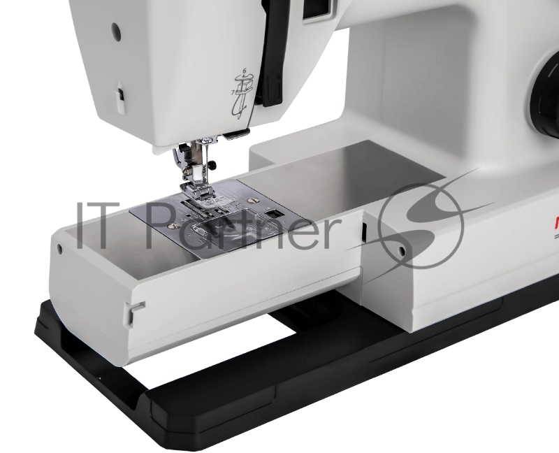 Швейная машина NECCHI Q132A