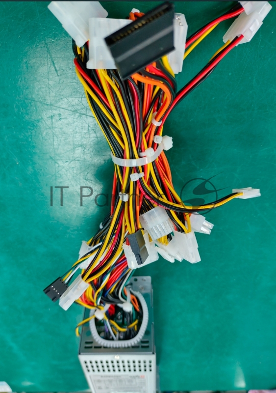 Блок питания серверный Server power supply Qdion Model R2A-DV1200-N P/N:99RADV1200I1170310 2U Redundant 1200W Efficiency 91+, Cable connector: C14