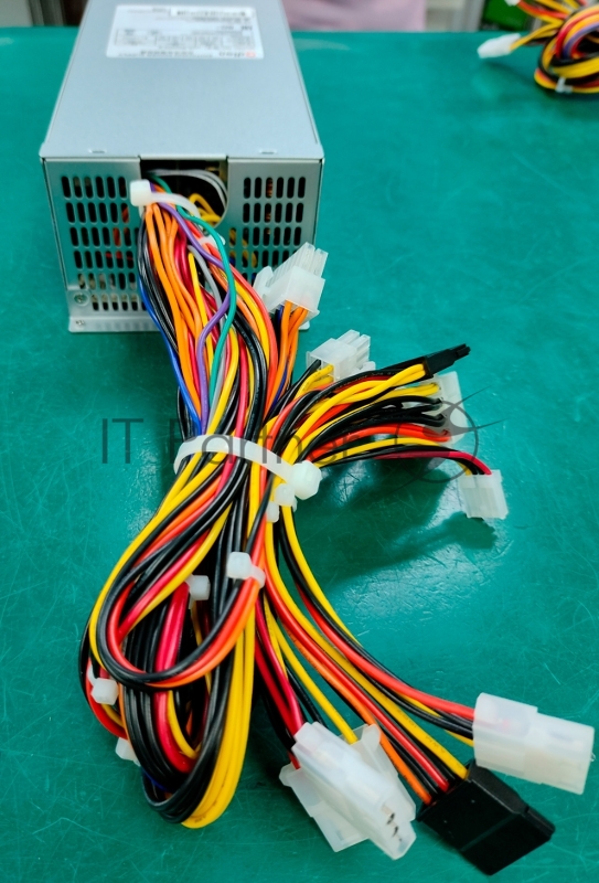 Блок питания серверный Server power supply Qdion Model U2A-B20500-S P/N:99SAB20500I1170110 2U Single Server Power 500W Efficiency 80+, Cable connector: C14